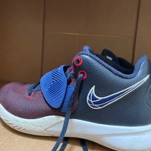 Kyrie basketball shoes